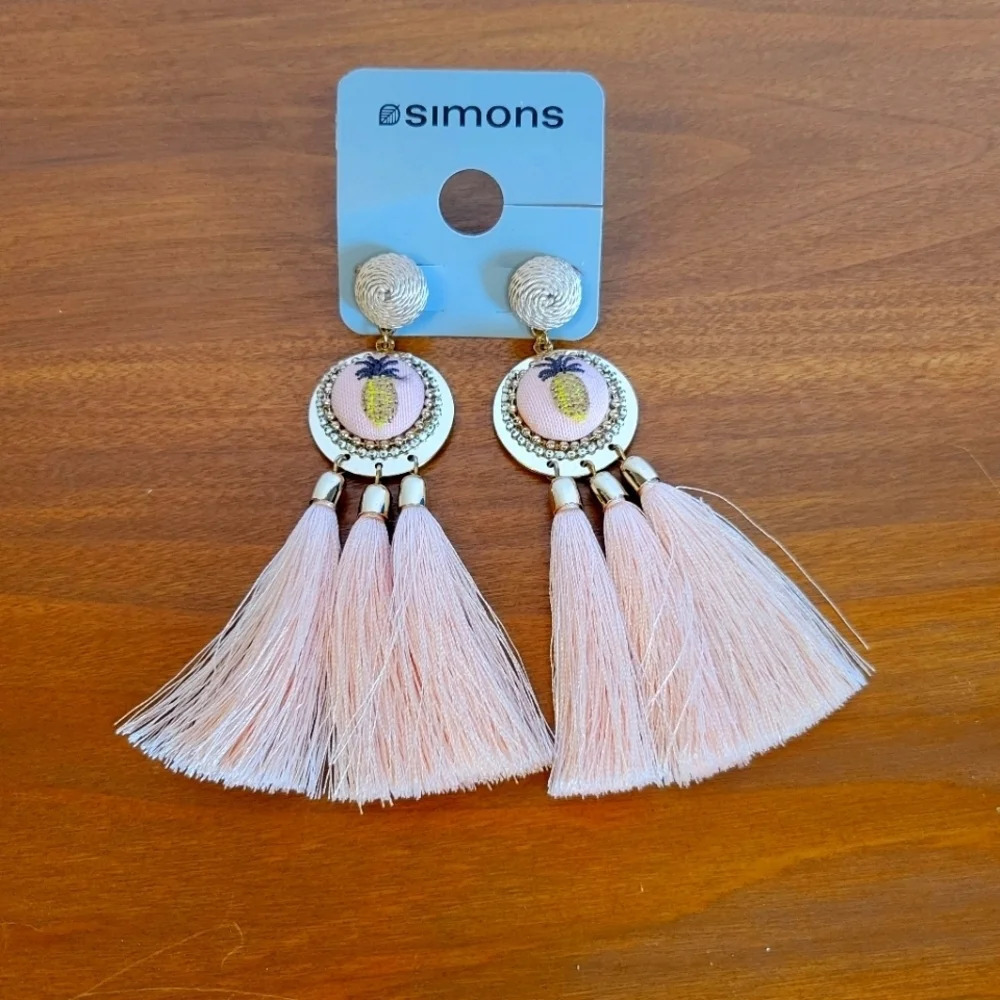 NWT Pineapple Studs with pale pink tassles Simmons Fashion Jewelry Earrings